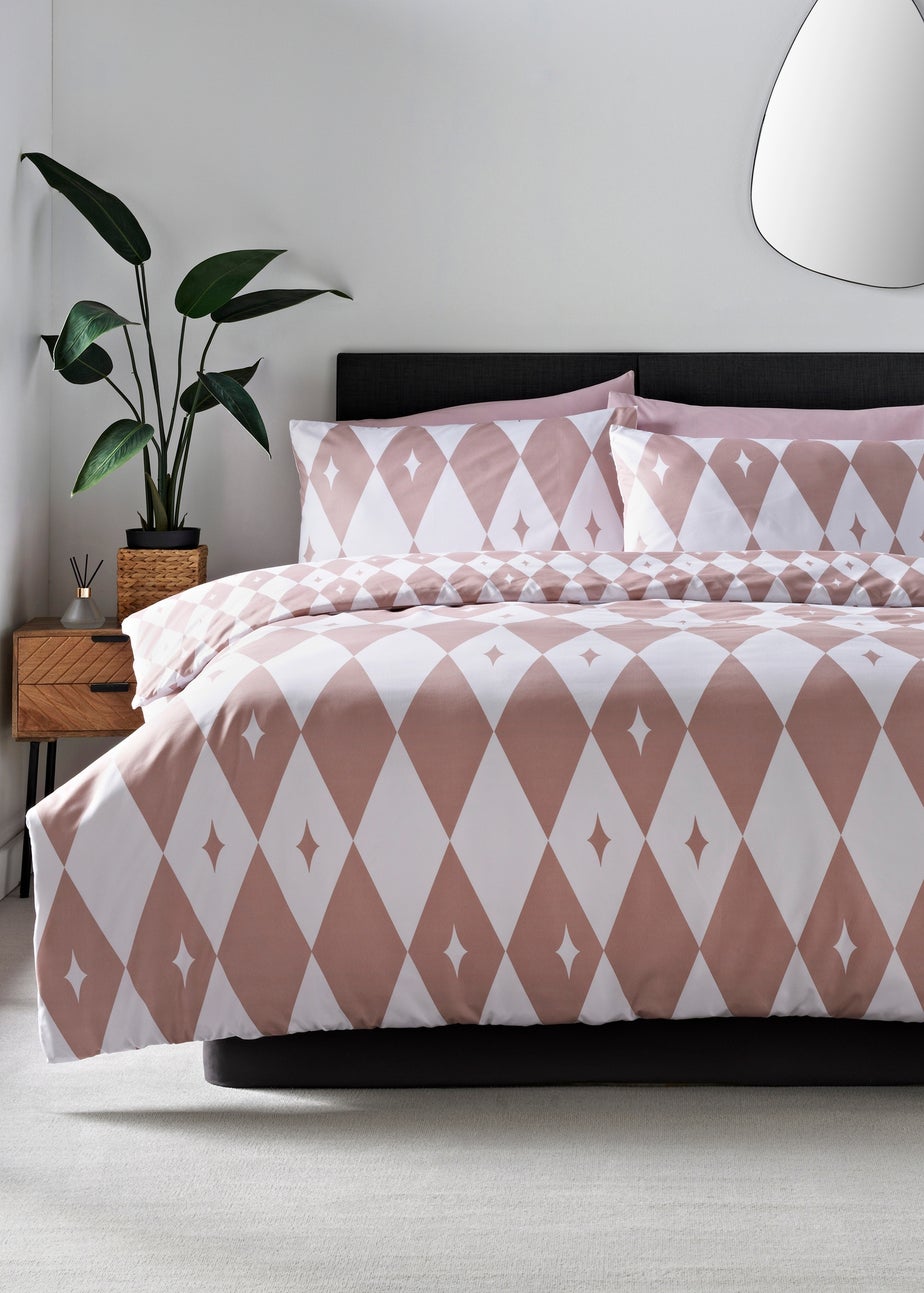 Pink Harlequin Print Microfibre Duvet Set