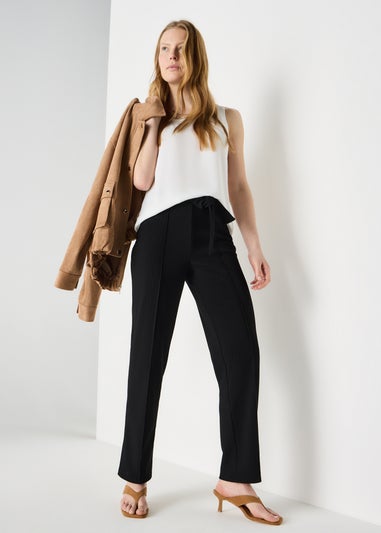 Et Vous Black Belted Tapered Trousers
