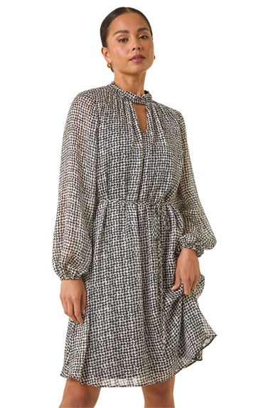 Roman Black Petite Geometric Keyhole Front Dress