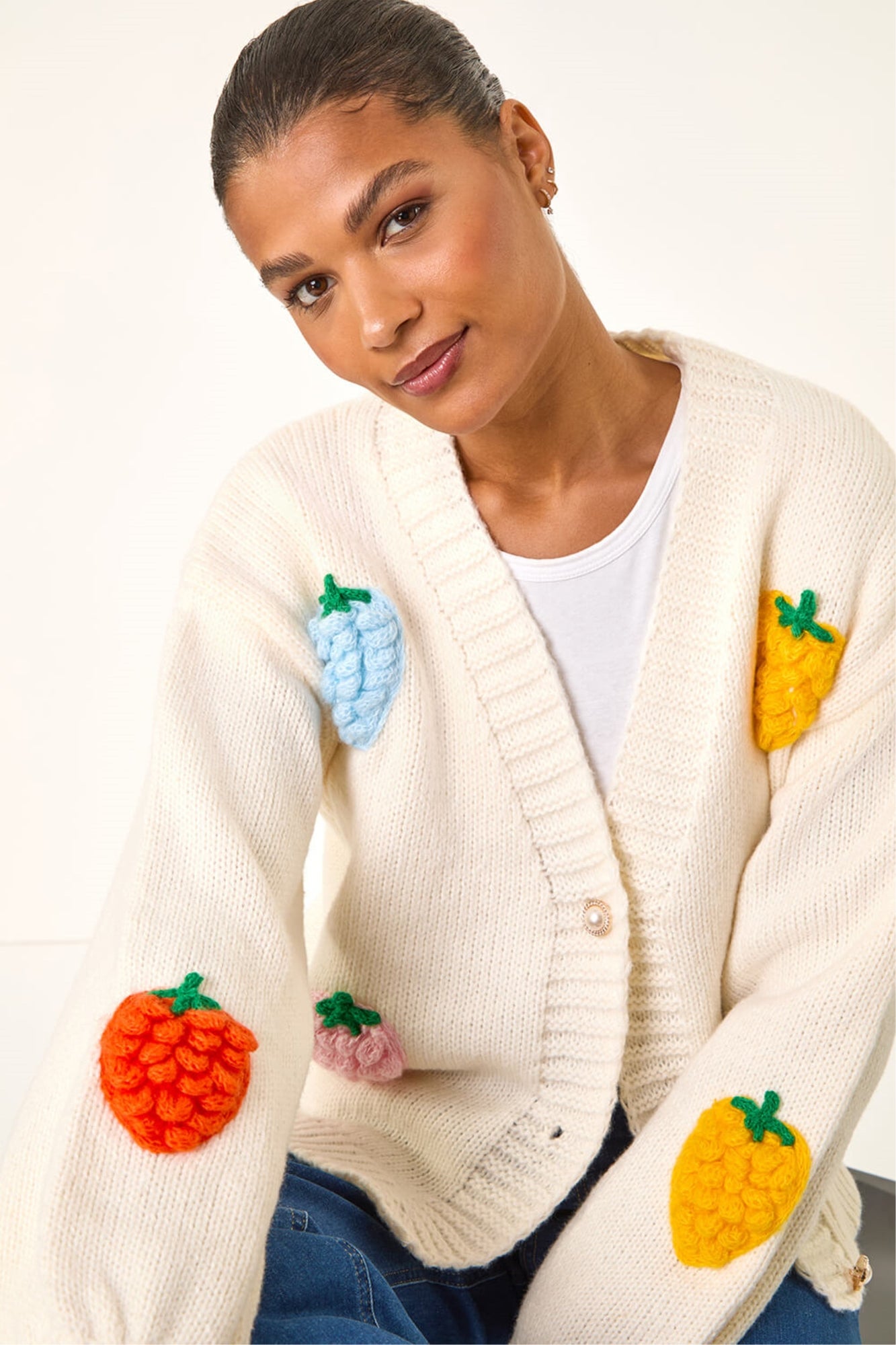 Acka lace collar knit cardigan Acka. lace collar knit cardigan