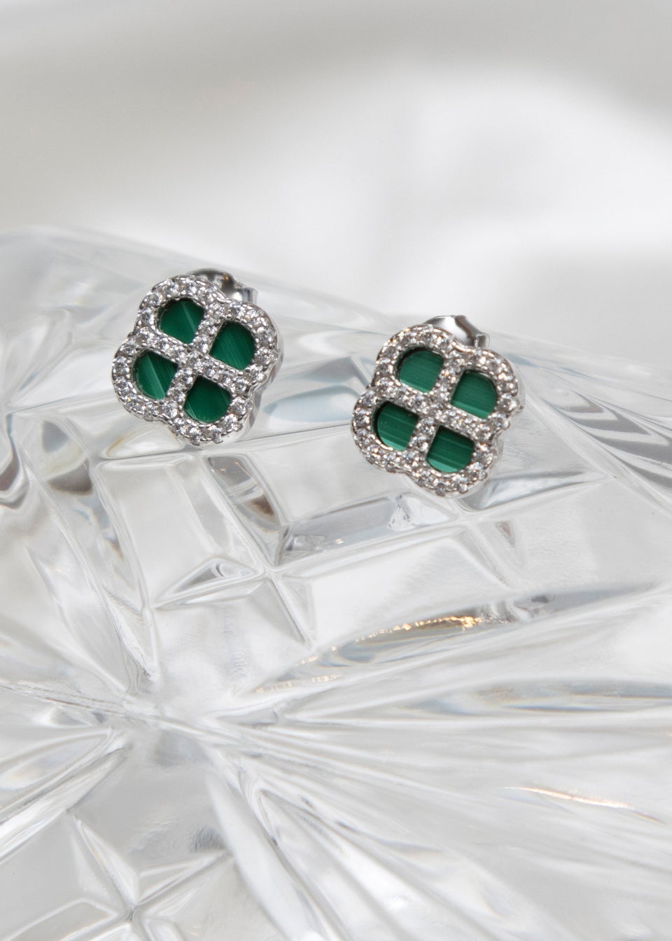 Golden Moments Sterling Silver Rhodium Plated Clover Malachite and White CZ Stud Earring