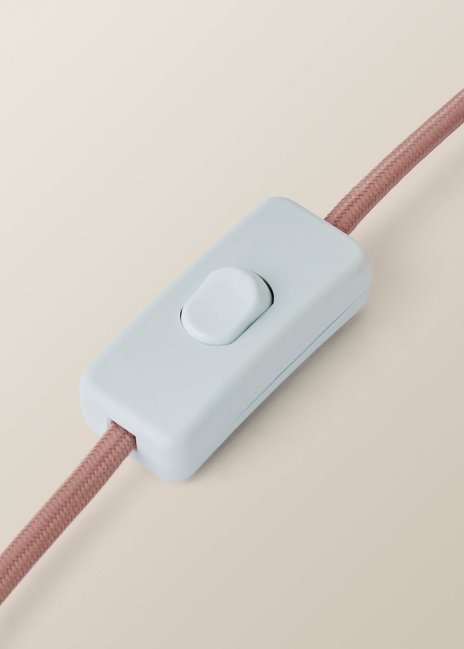 ValueLights Evie Burgundy Checkerboard Table Lamp with Scallop Shade