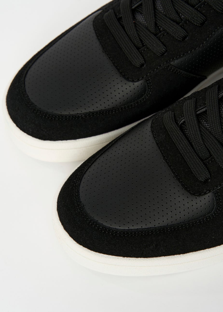 Crosshatch Black/White Avelino Trainers