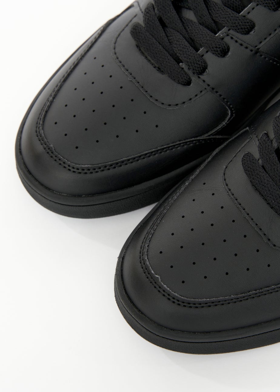 Crosshatch Black Aviemore Trainers