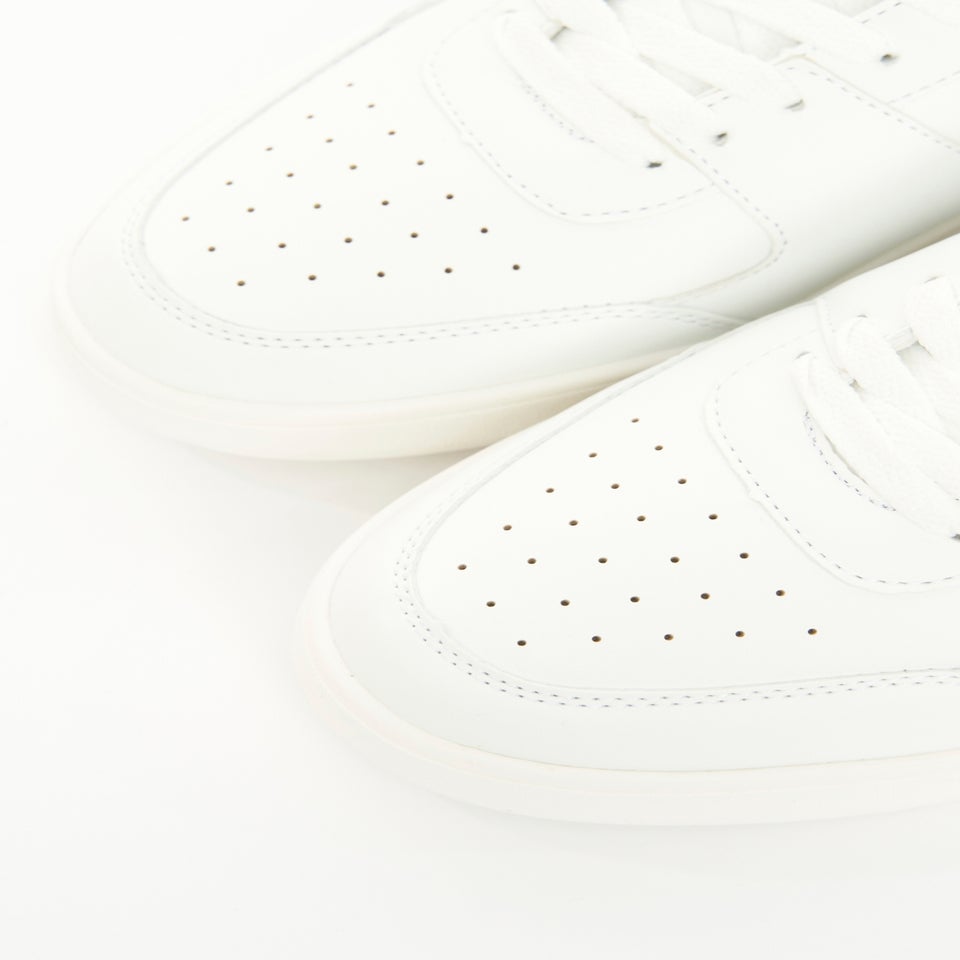 Crosshatch White Aviemore Trainers