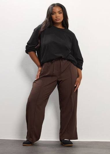 Yours Curve Black Seam Detail Skater Top