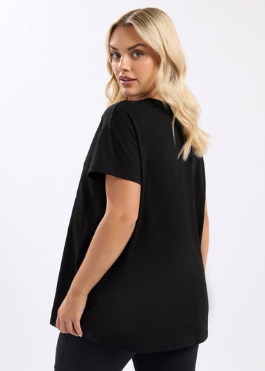 Yours Curve Black 'Howdy Holidays' Sequin Embellished T-Shirt