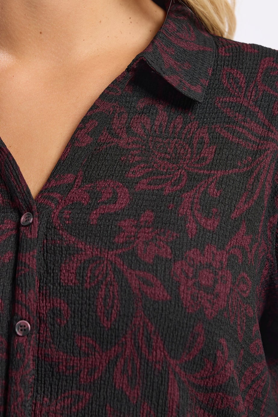 Yours Curve Black Floral Print Textured Shirt