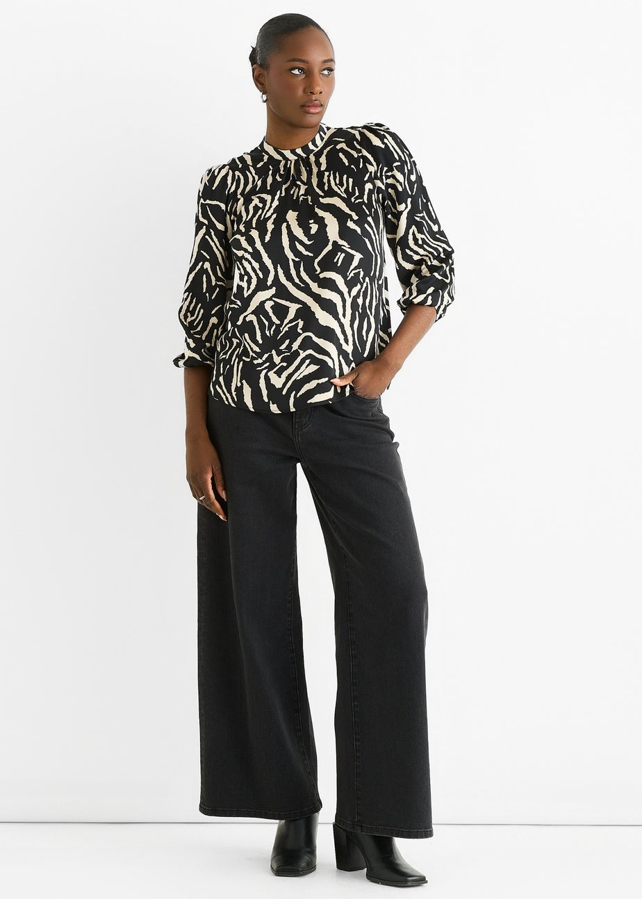 Gini London Black Animal High Neck Satin Blouse