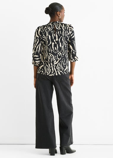 Gini London Black Animal High Neck Satin Blouse