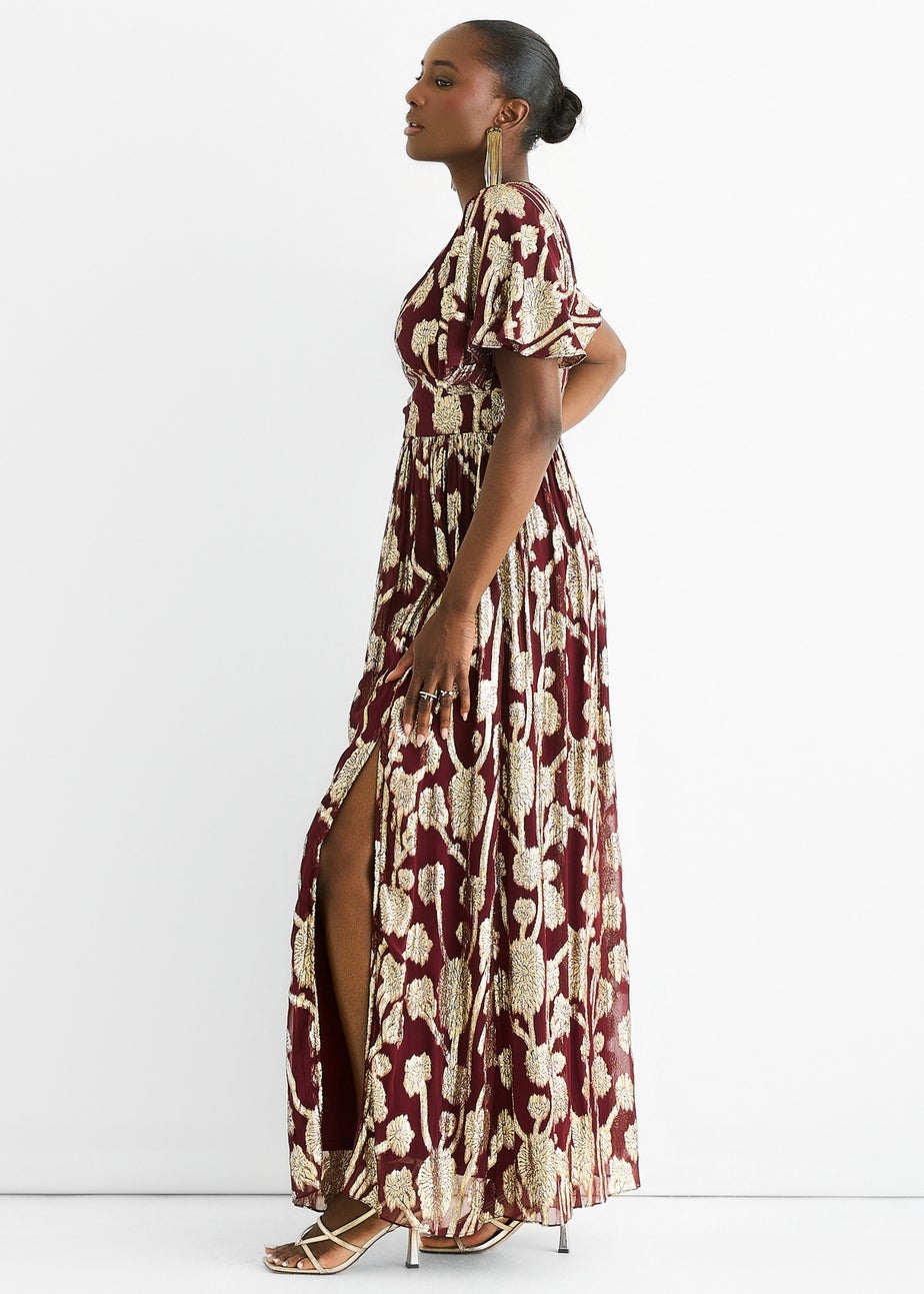 Gini London Burgundy Metallic Jacquard Flutter Sleeves Floral Maxi Dress