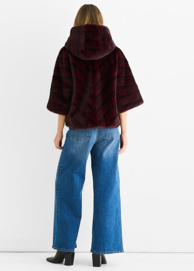 Gini London Burgundy Hooded Chevron Faux Fur Cape Jacket