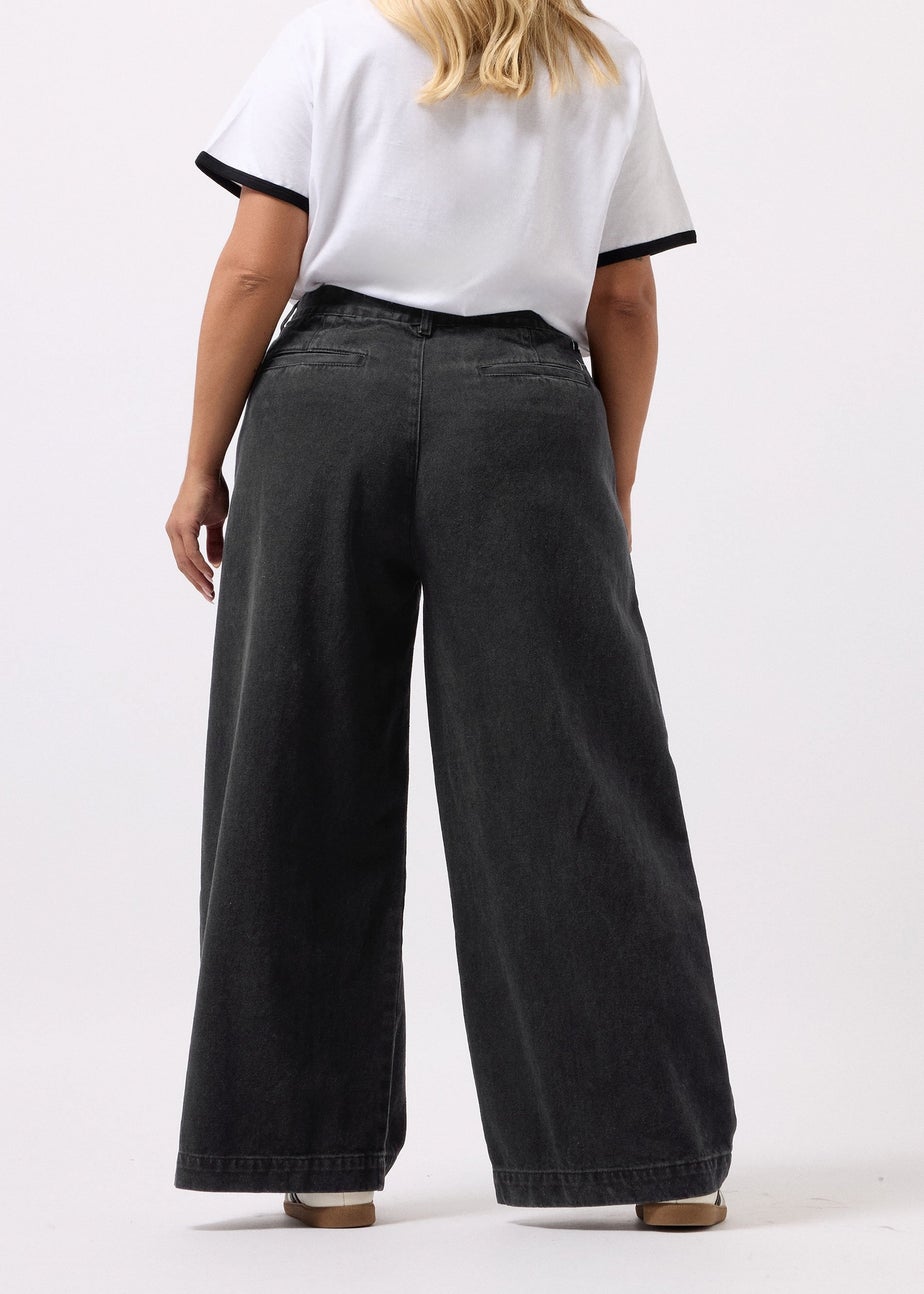 Yours Black Pleated Wide Leg Jeans