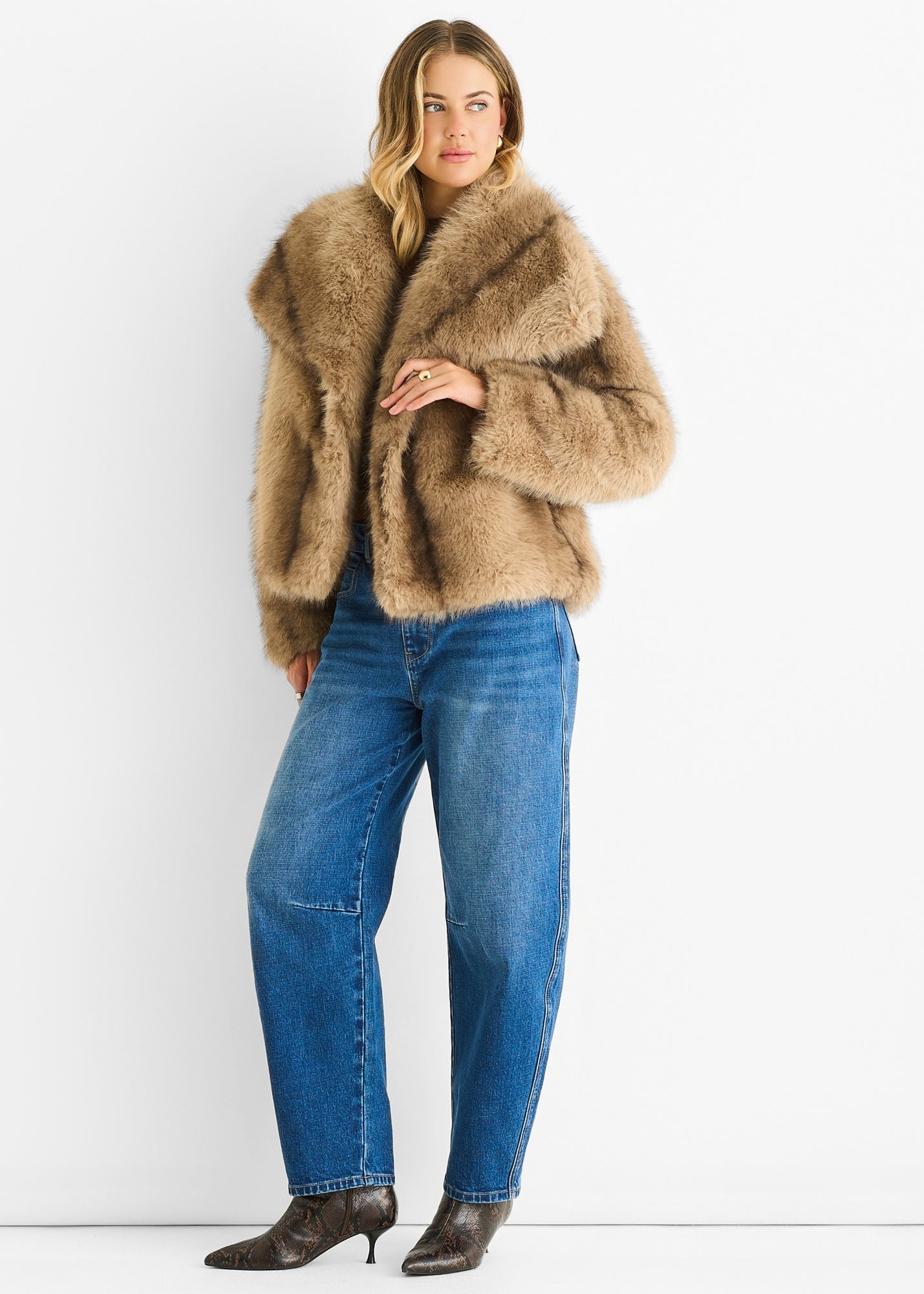 Gini London Camel Ombre Lapel Faux Fur Jacket - Matalan
