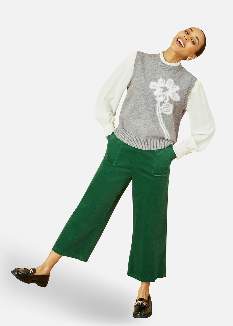 Yumi Grey Knitted Flower Sleeveless Jumper Vest