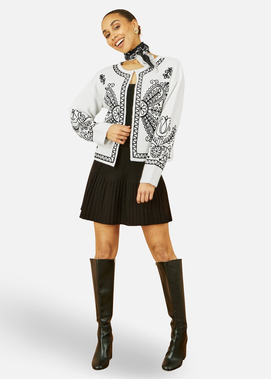 Yumi Ivory Folk Embroidered Edge To Edge Cardigan