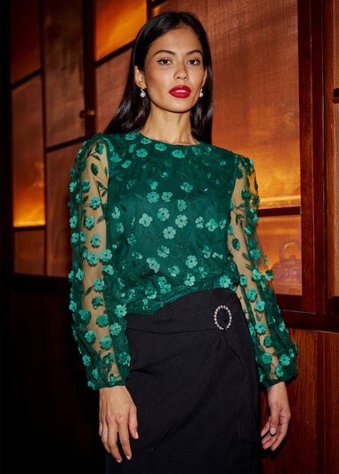 Yumi Green Sheer Sleeve Applique Flower Top