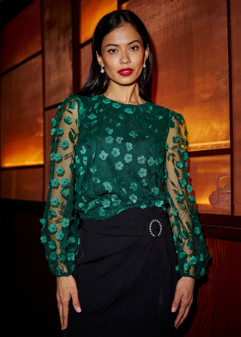 Yumi Green Sheer Sleeve Applique Flower Top