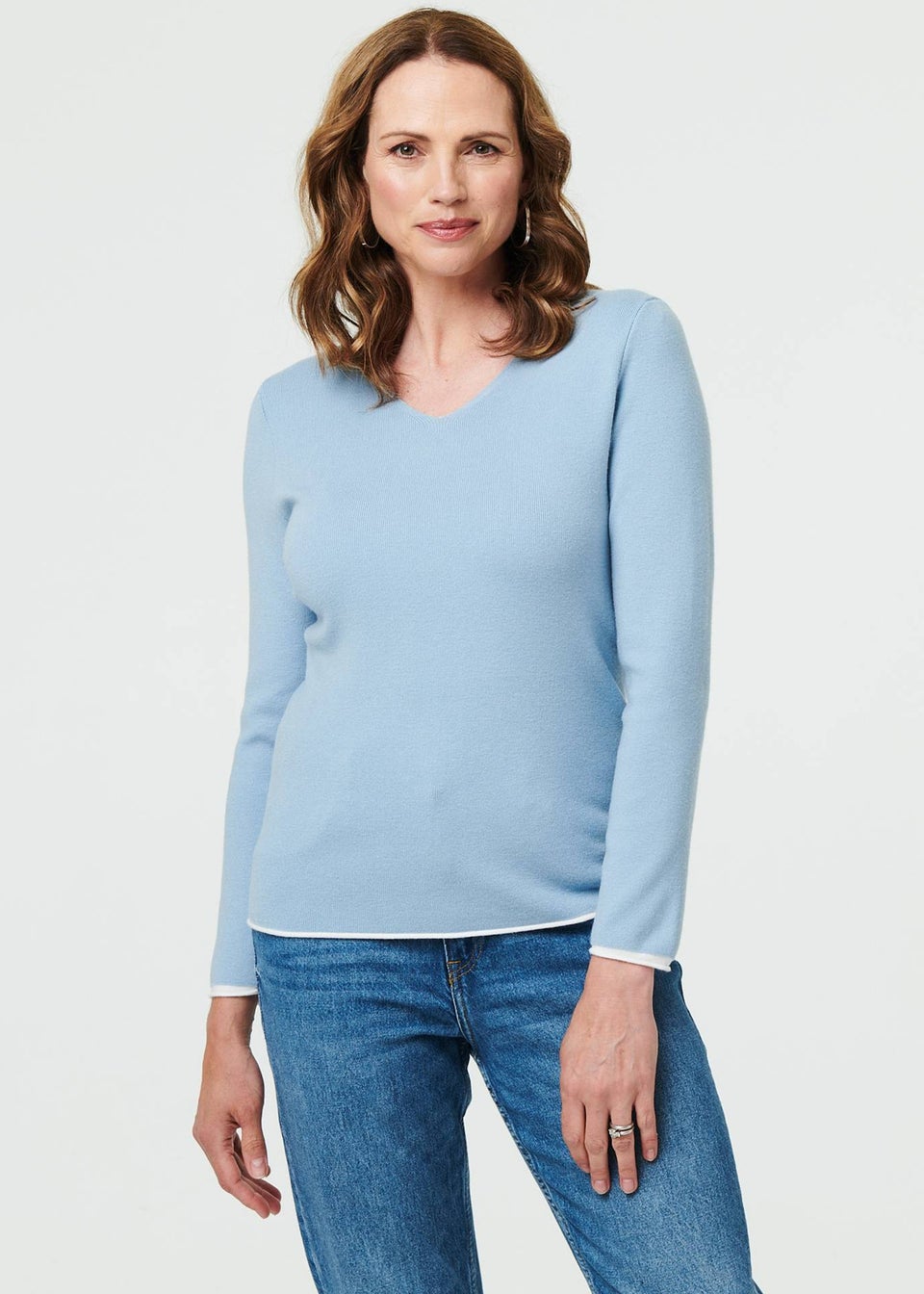 Izabel London Blue Contrast Trim V-Neck Knit Top