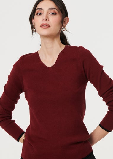 Izabel London Red Contrast Trim V-Neck Knit Top
