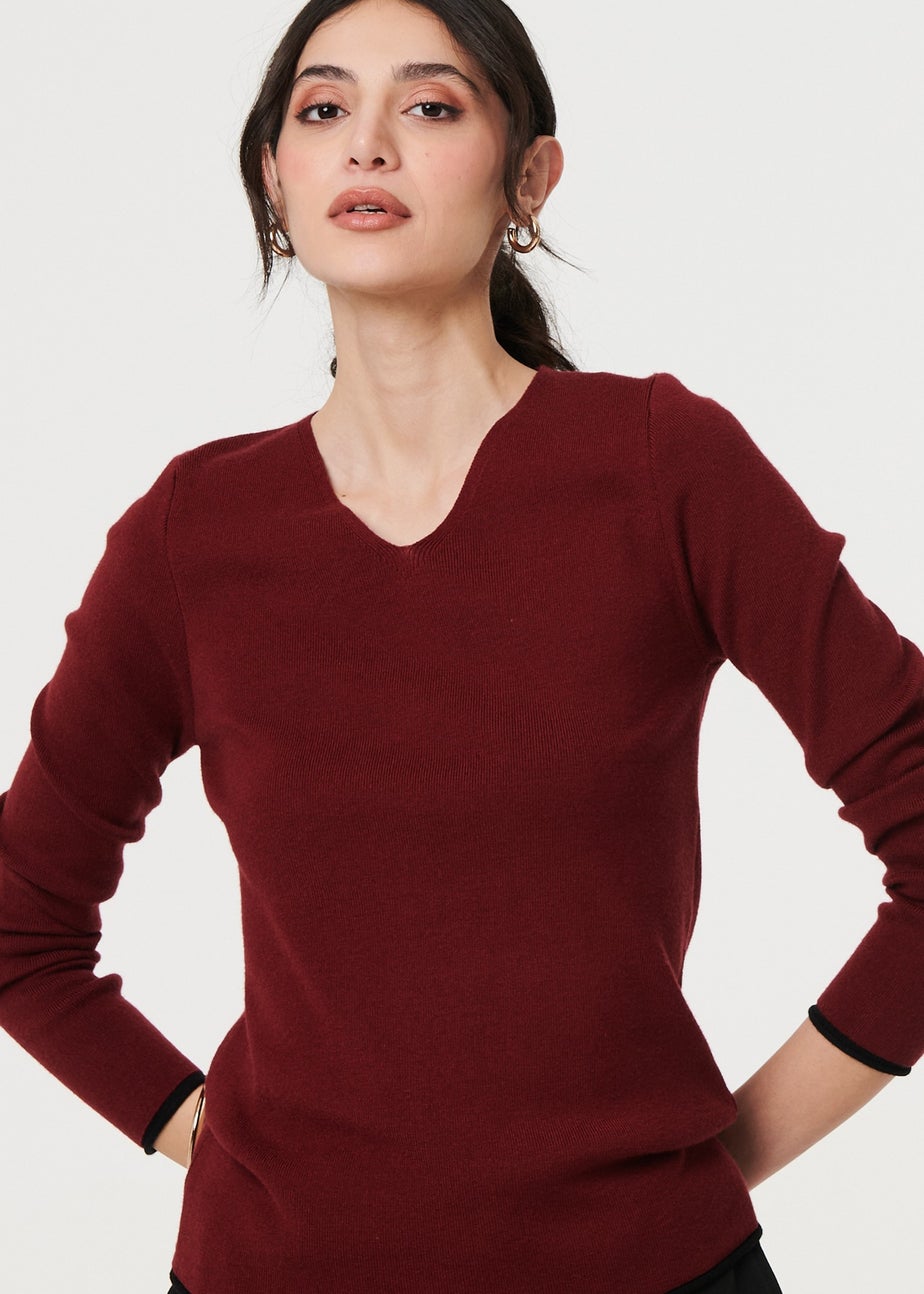 Izabel London Red Contrast Trim V-Neck Knit Top