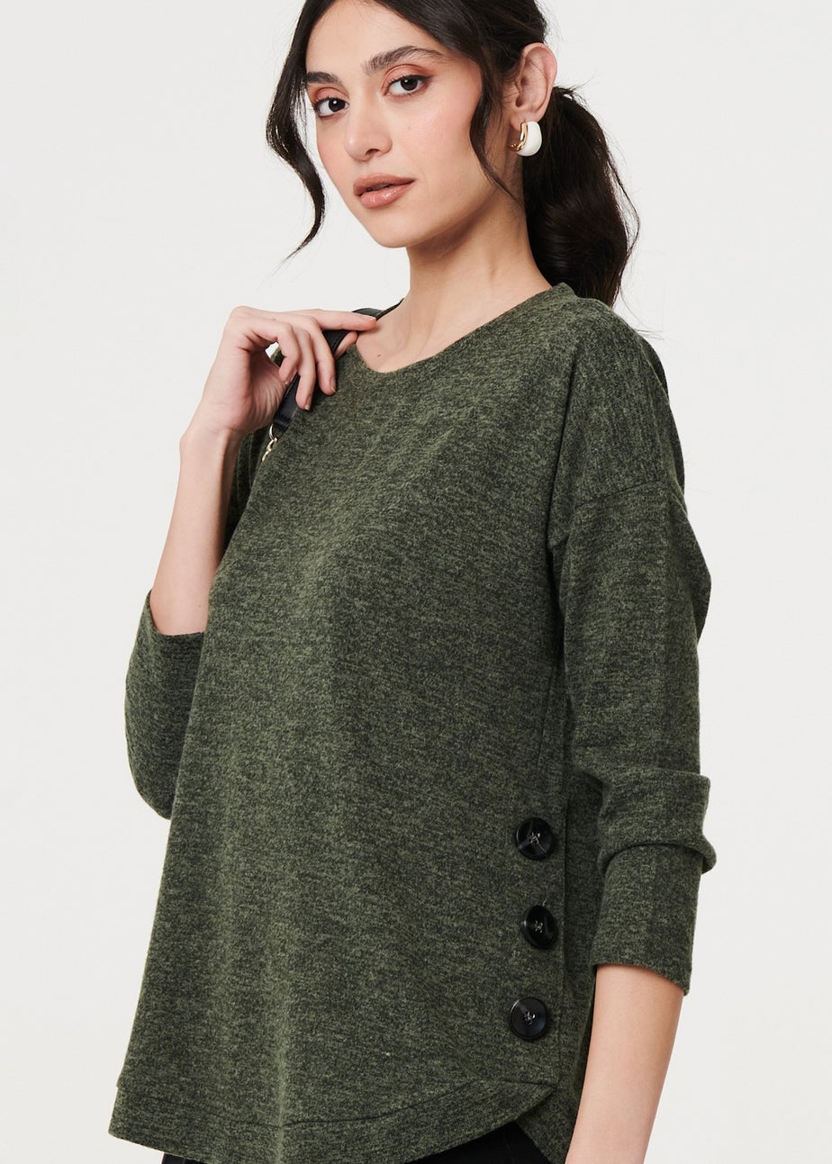Izabel London Khaki Relaxed 3/4 Sleeve Button Detail Top