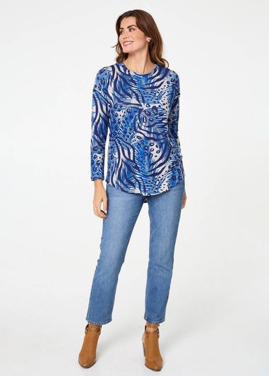 Izabel London Blue Animal Print Long Sleeve Curve Hem Top