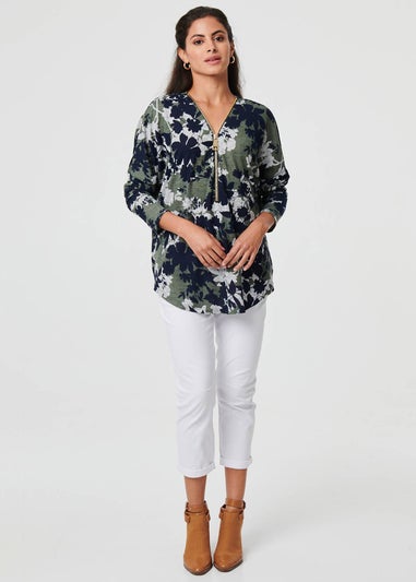 Izabel London Green Leaf Print Zip Front Relaxed Top