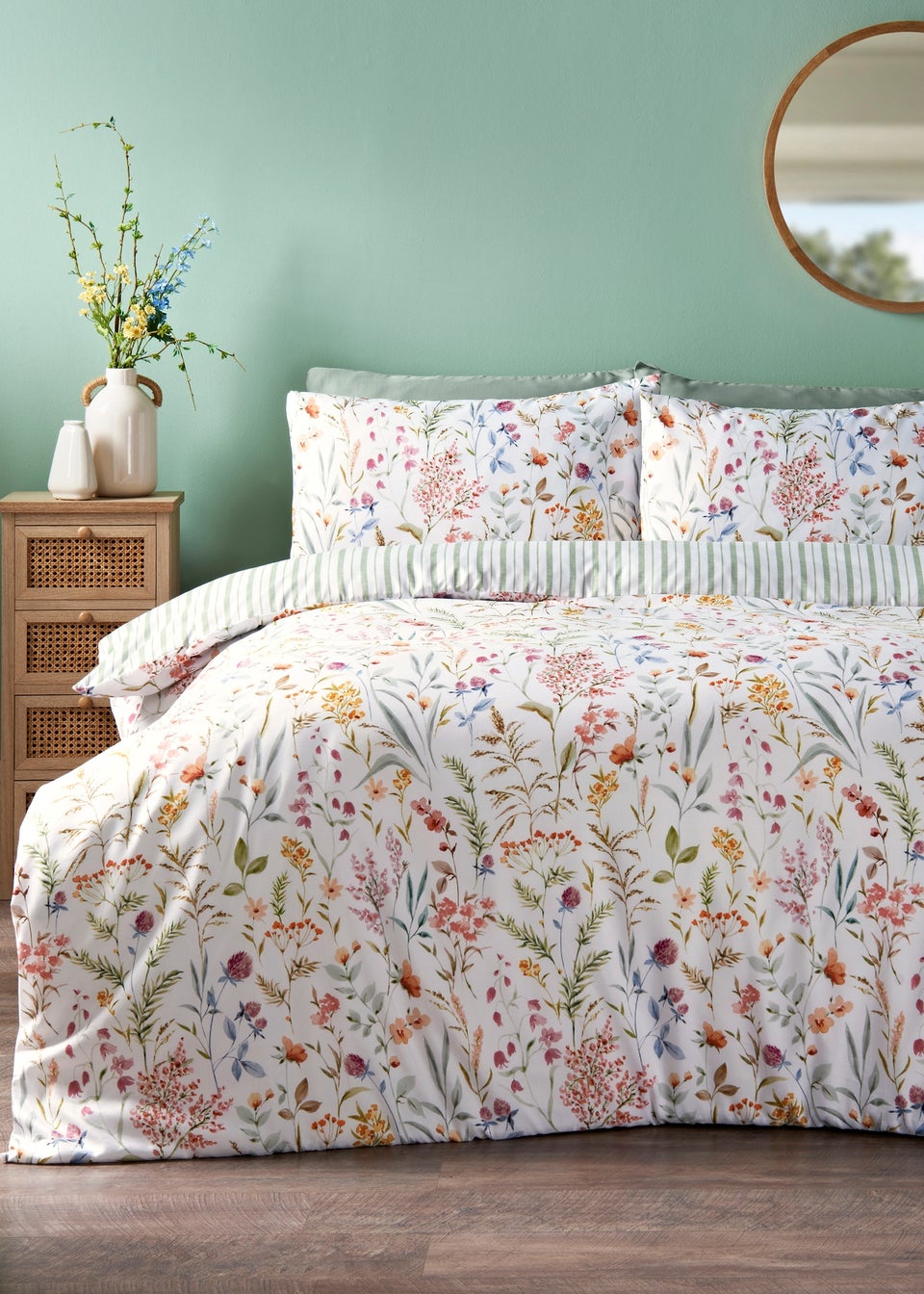 Multicolour Floral Microfibre Duvet Set