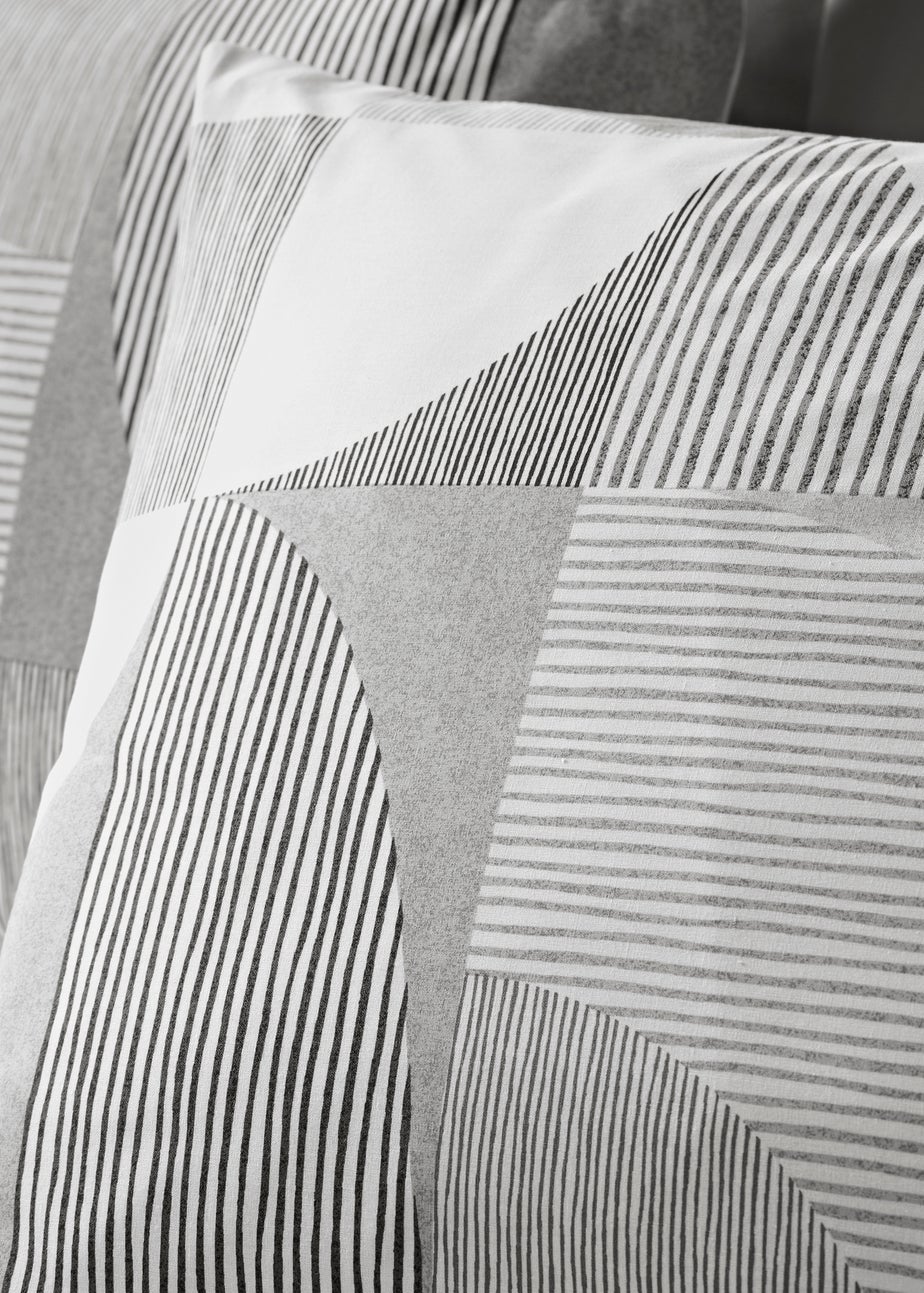 Grey Geometric Linear Duvet Set