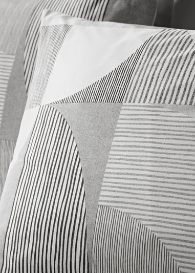 Grey Geometric Linear Duvet Set