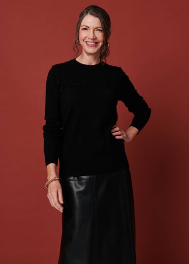 Izabel London Black Textured Knit Slim Fit Jumper