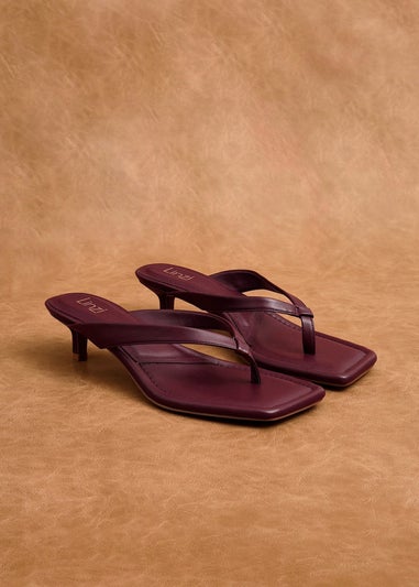 Linzi Potential Burgundy Faux Leather Toe Post Kitten Heel