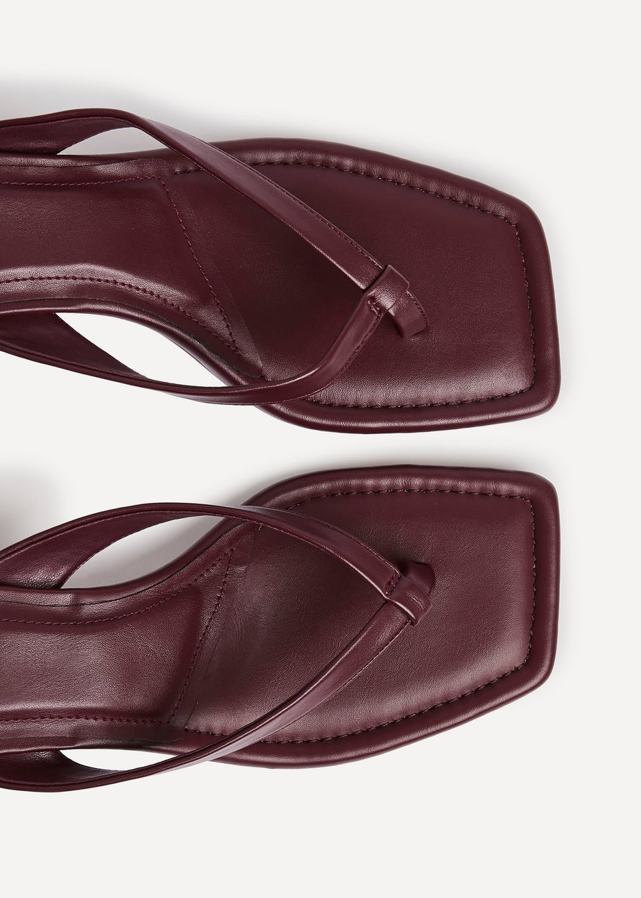 Linzi Potential Burgundy Faux Leather Toe Post Kitten Heel