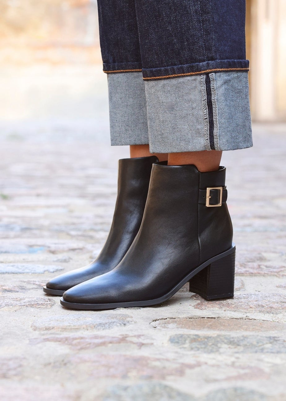 Linzi Rise Black Faux Leather Block Heeled Ankle Boot