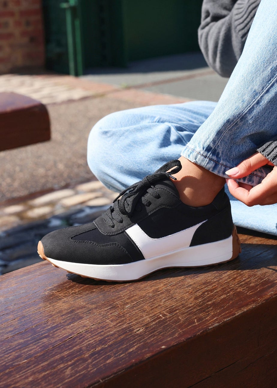 Linzi Hustle Black Suede Mix Sports Trainers