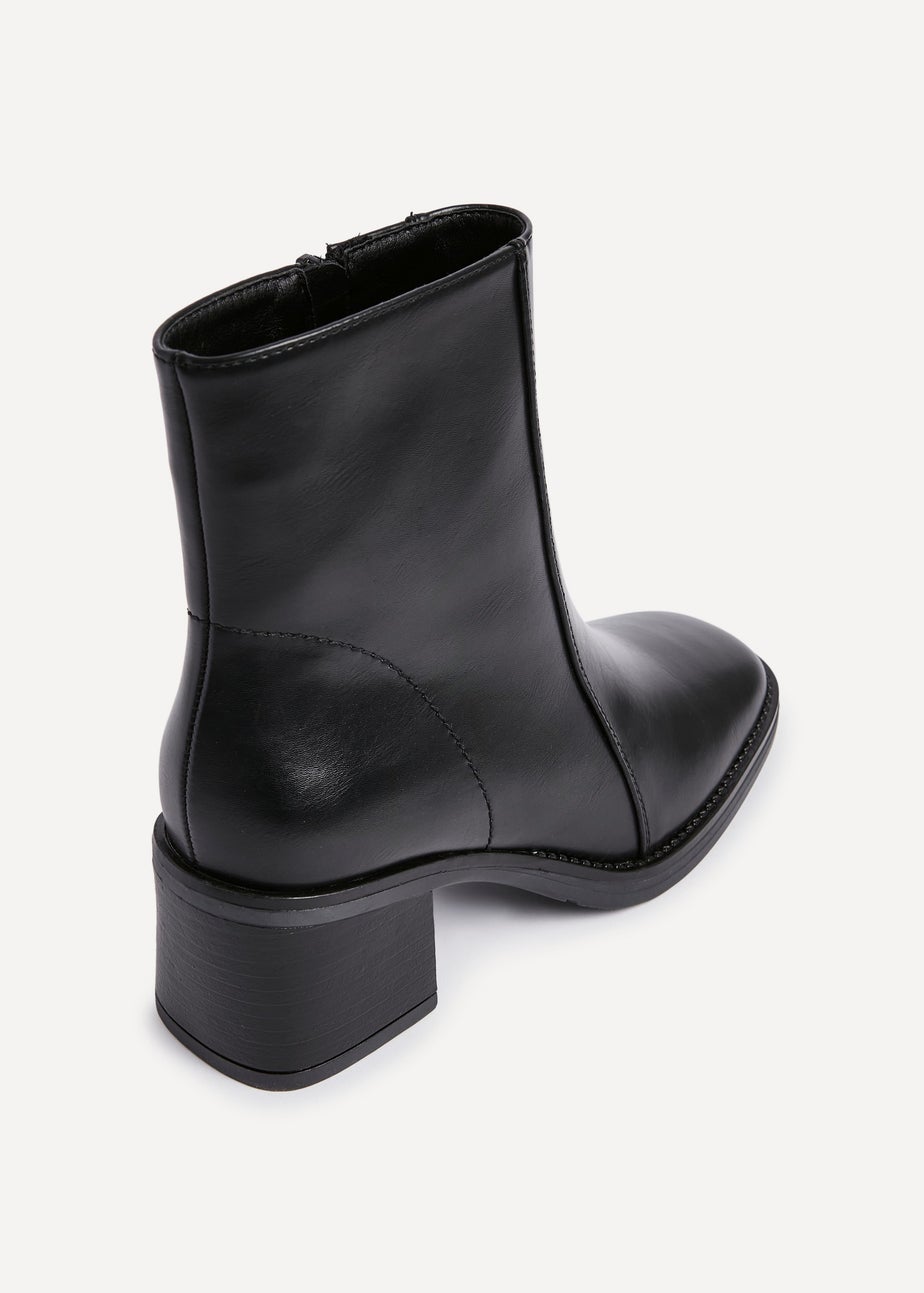 Linzi Wander Black Faux Leather Heeled Ankle Boot