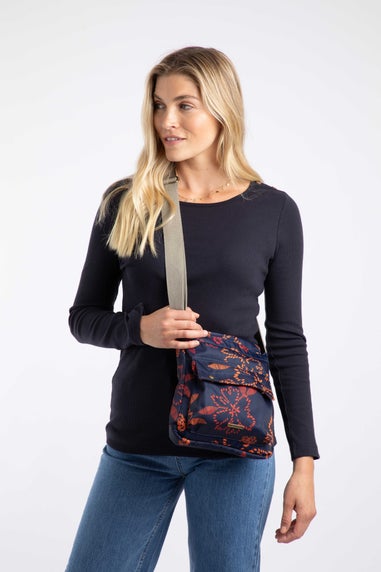 Weird Fish Nightshade Kait Printed Cross Body Bag