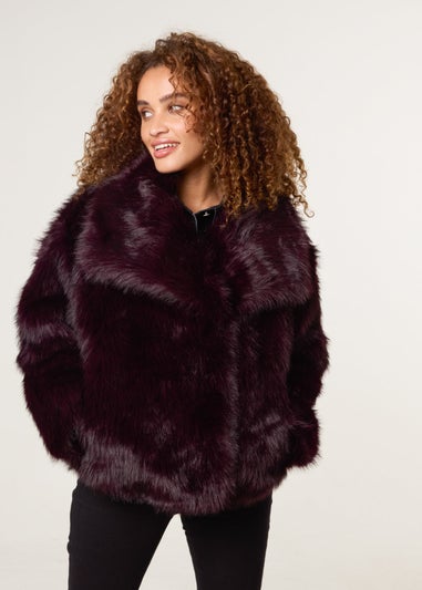Blue Vanilla Red Short Faux Fur Coat