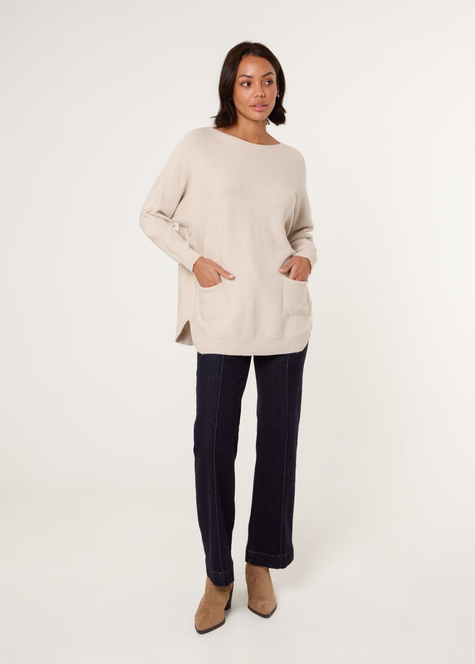 Blue Vanilla Beige Pocket Slash Scoop Neck Jumper