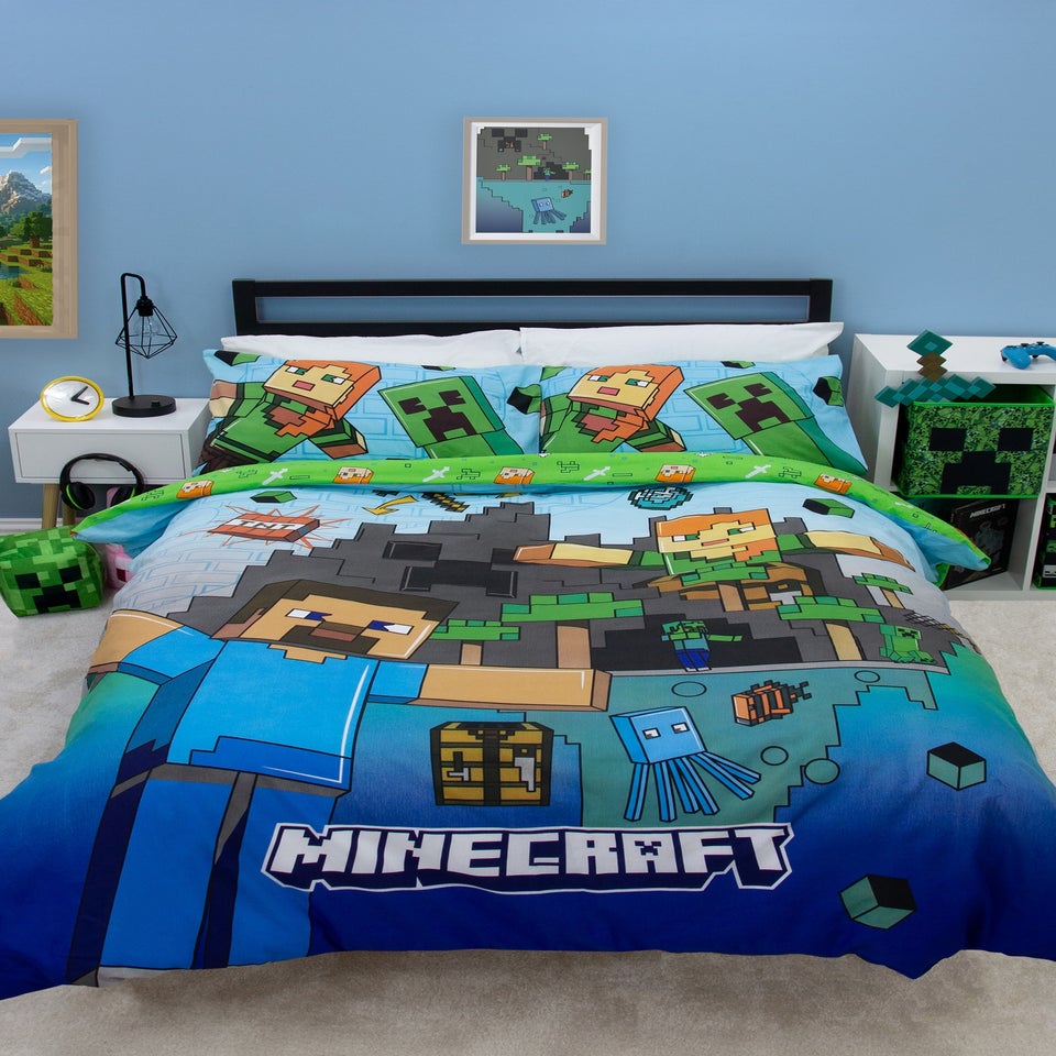 Minecraft Levels Green Panel Duvet Cover