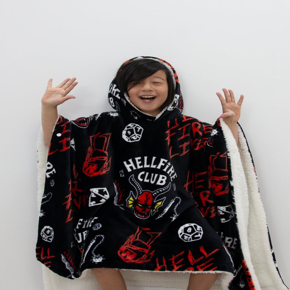 Stranger Things Demagorgon Black Fleece Poncho