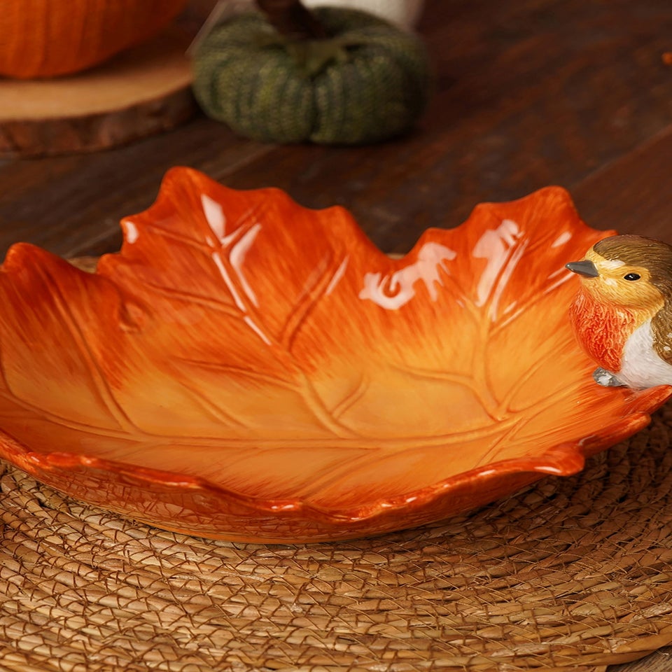 Country Living Orange Robin On A Leaf Serving Bowl