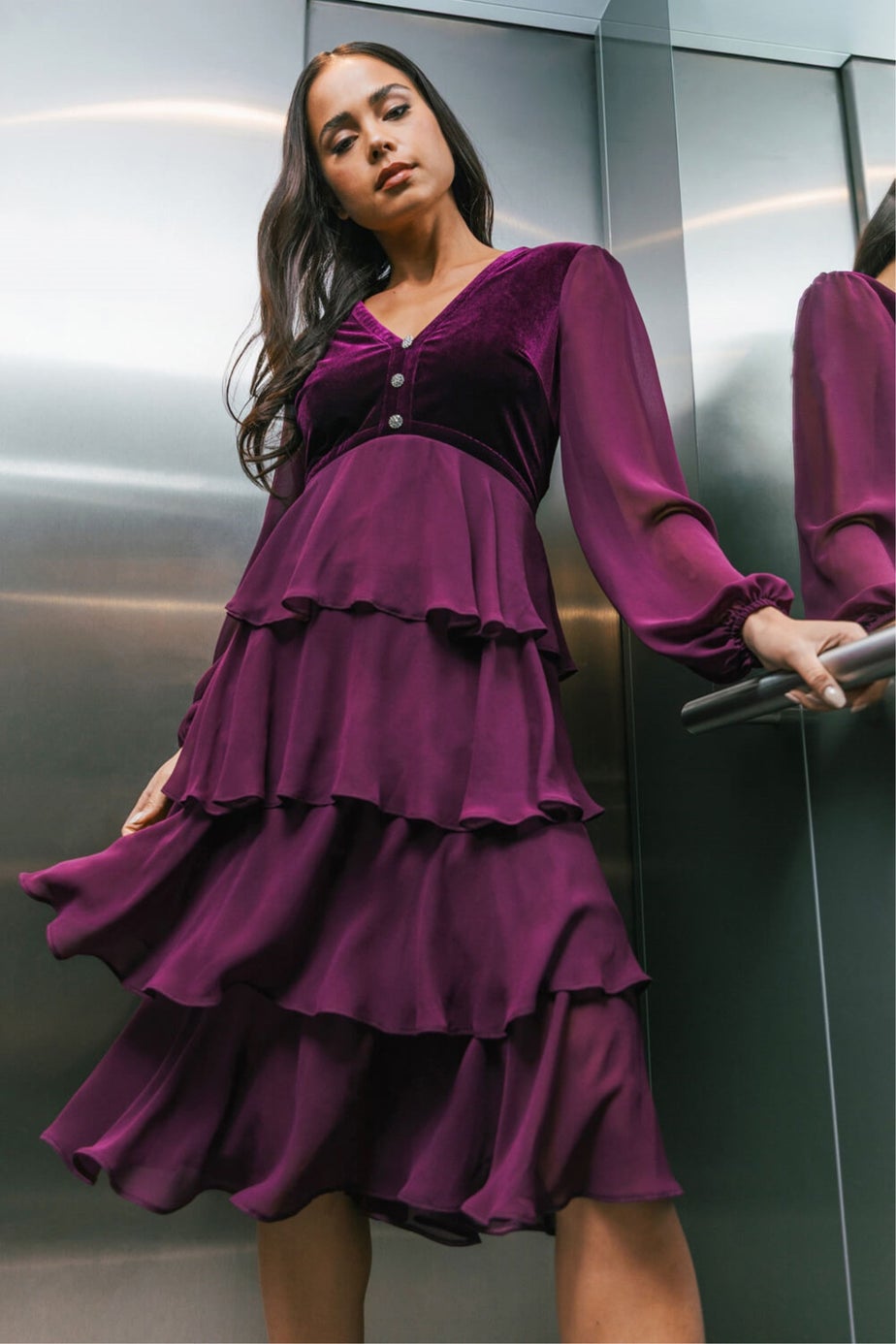 Roman Plum Petite Velvet Tiered Midi Stretch Dress
