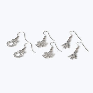 Muse X Pack  Silver Christmas Snowflake Drop Earrings