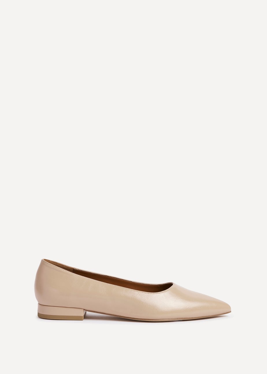 Linzi Compete Wide Fit Beige Faux Leather Pointed Toe Pump
