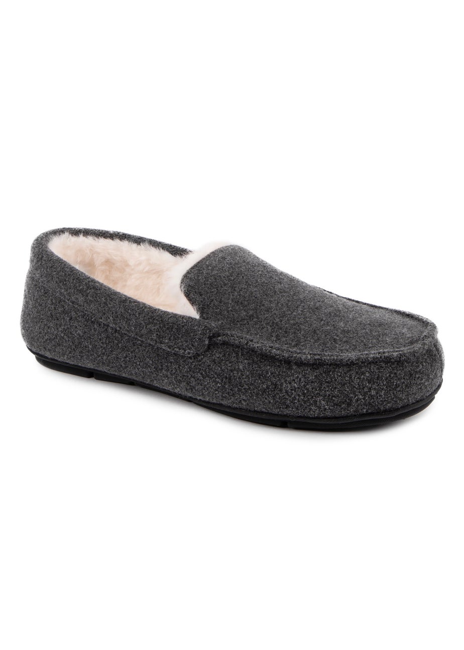 Totes Isotoner Grey Felt Moccasin Slipper With Sherpa Lining