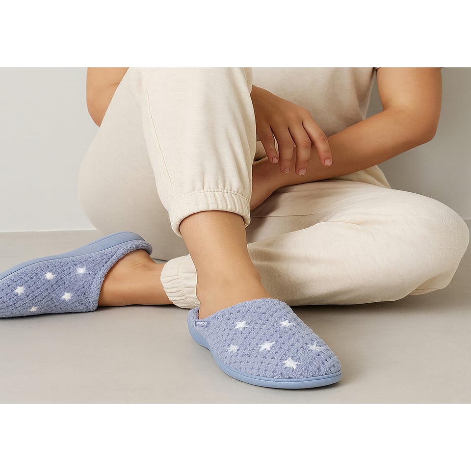 Totes Isotoner Blue Star Popcorn Terry Mule Slippers