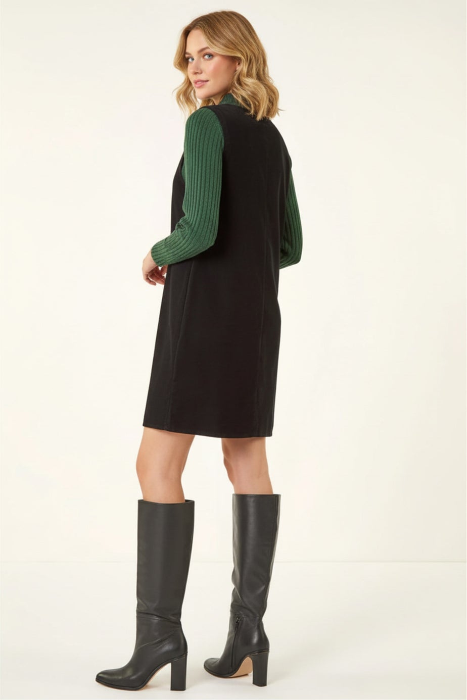 Roman Black Cotton V-Neck Button Pocket Dress