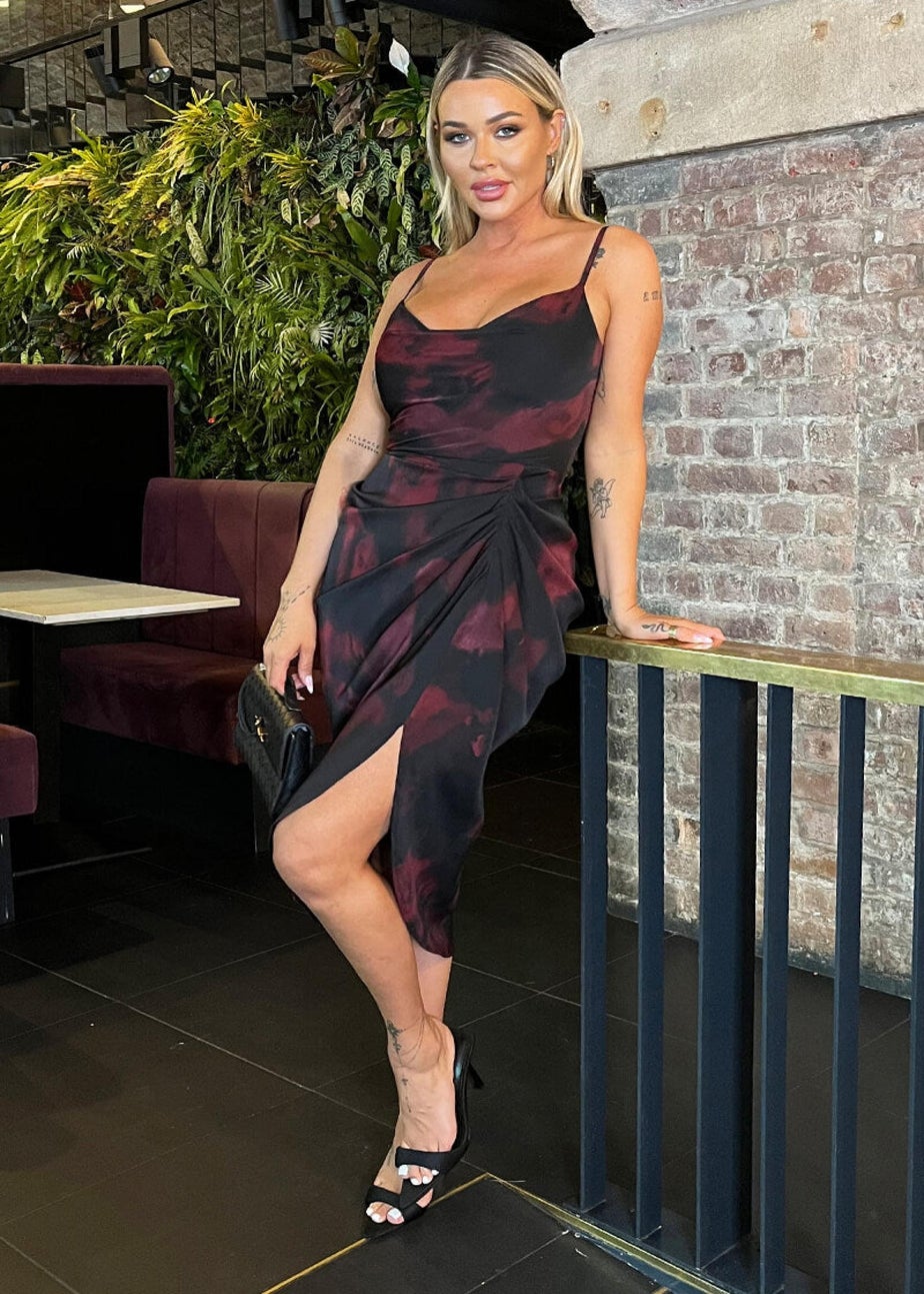 AX Paris Burgundy And Black Smudge Print Strappy Gathered Skirt Midi Dress